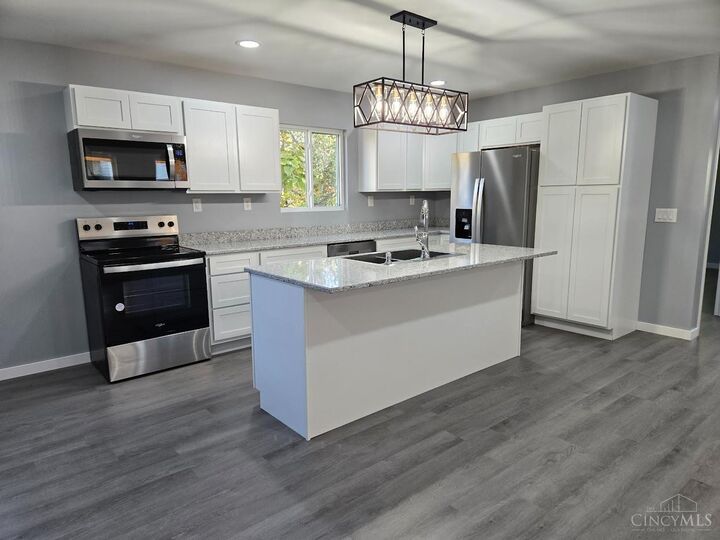 Property Photo:  622 S East Street  OH 45133 