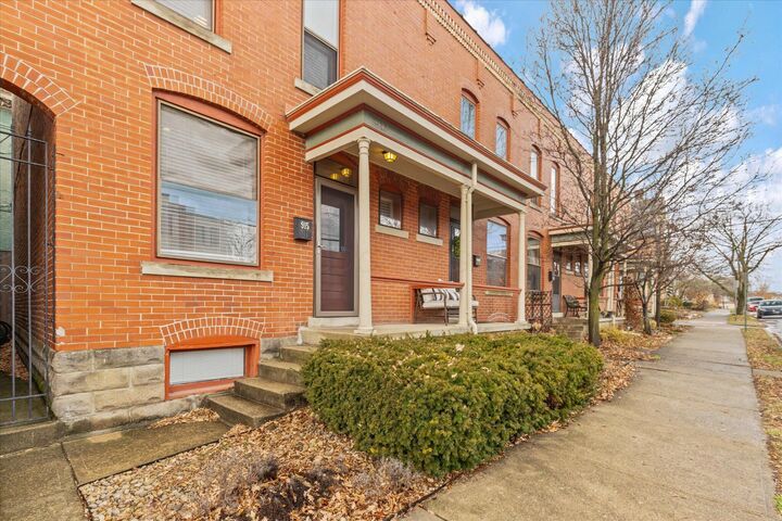 Property Photo:  915 Dennison Avenue  OH 43201 
