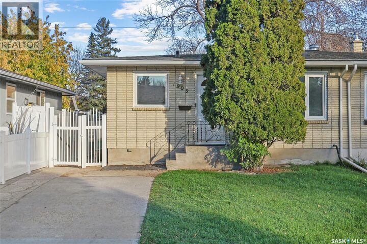 1909 Arthur Street  Regina SK S4T 4W6 photo