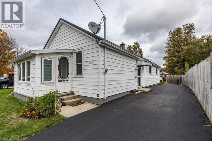 259 Metcalfe Street North  Simcoe ON N3Y 3Y1 photo