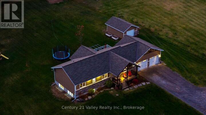 Property Photo:  62 Bochert Road  ON K0J 1T0