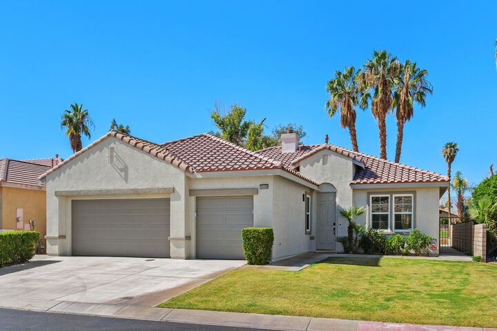 Property Photo:  49489 Douglas Street  CA 92201