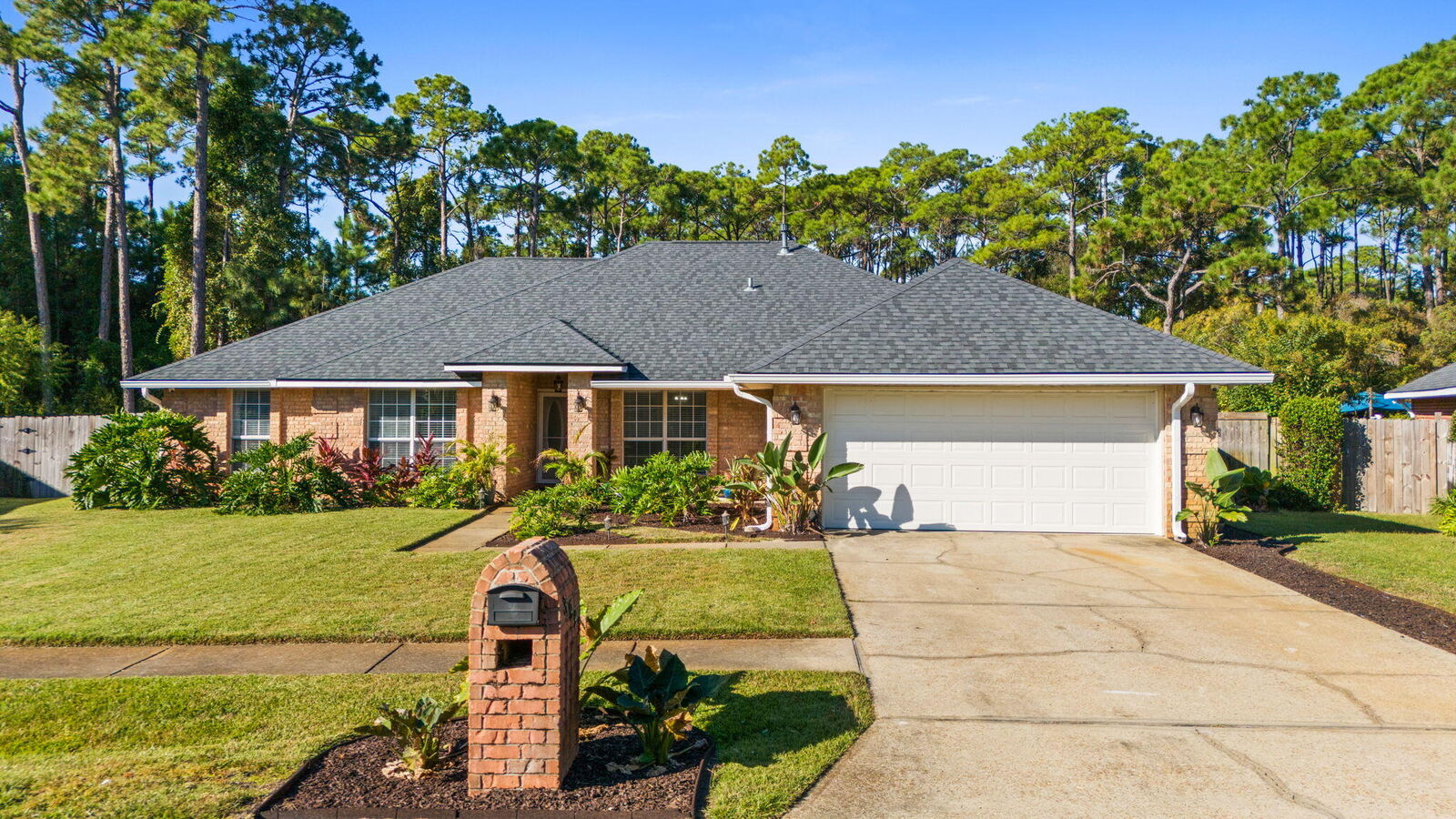 Property Photo:  3992 Lauren Court  FL 32541