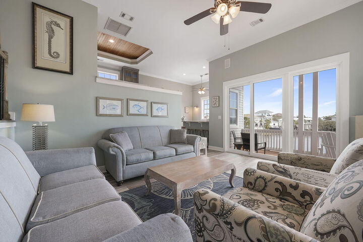 Property Photo: 65 Kokomo Row FL 32541