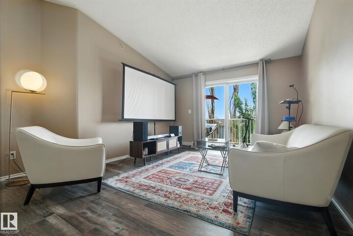 Photo de la propriété:  9525 162 Avenue NW 327  AB T5Z 3V2