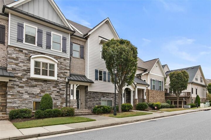 Property Photo:  557 Henry Drive  GA 30064 