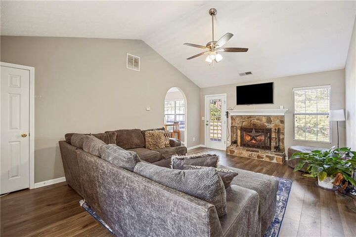 Property Photo:  917 Heritage Ridge Court  GA 30655