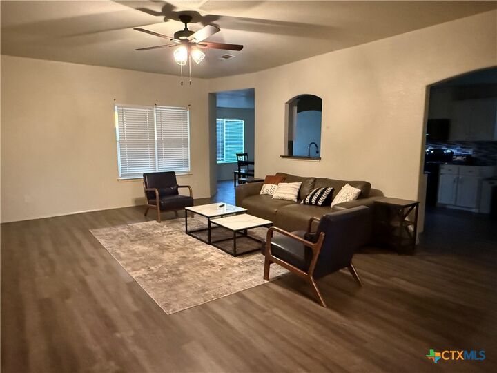 Property Photo:  2703 Tara Drive  TX 76549