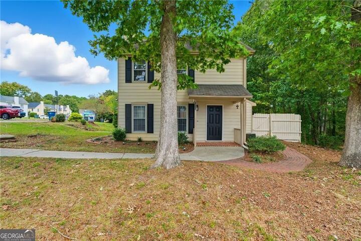 Property Photo:  1545 Kennesaw Trace Court  GA 30144
