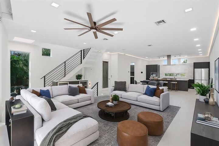 Property Photo:  3270 NE 15th St  FL 33062 