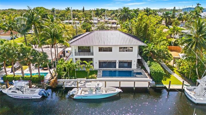 Property Photo:  1317 Tangelo Isle  FL 33315 
