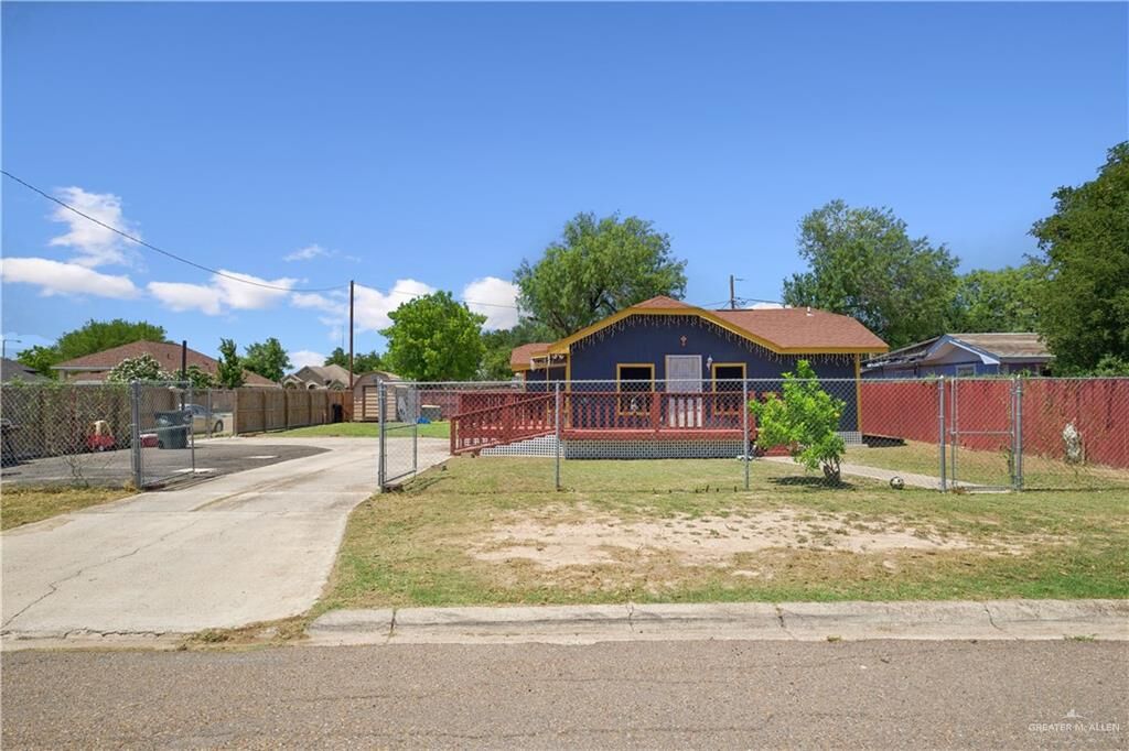 Property Photo:  1301 Sonora Street  TX 78572 