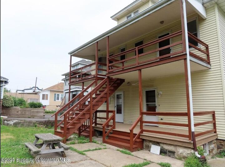 Property Photo: 1311-1313 Short Avenue PA 18509