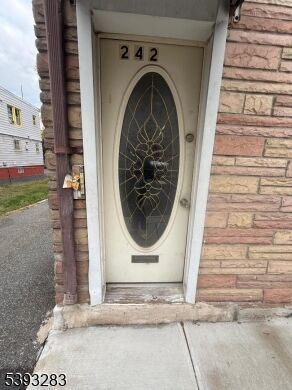 Property Photo:  242 N Day St  NJ 07050 