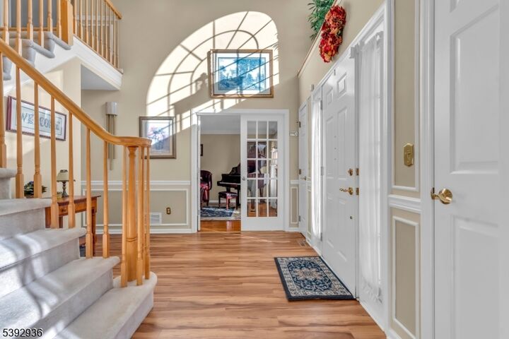 Property Photo:  1 Shy Creek Rd  NJ 08867 