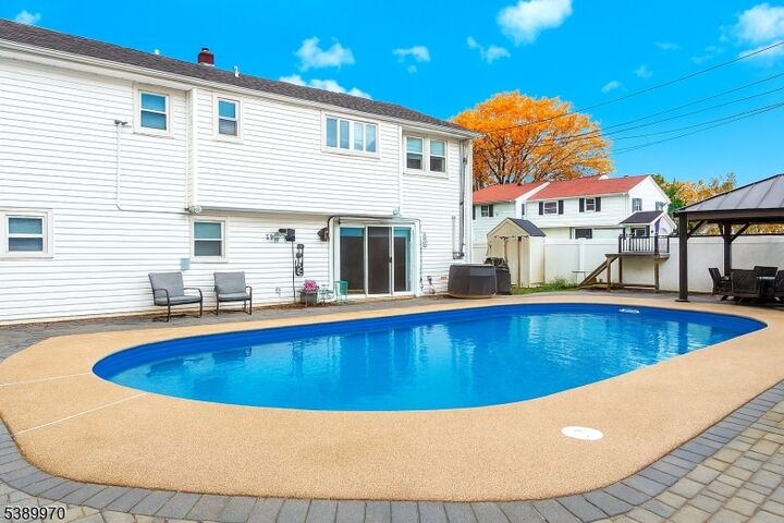 Property Photo: 656 Garden St NJ 07083