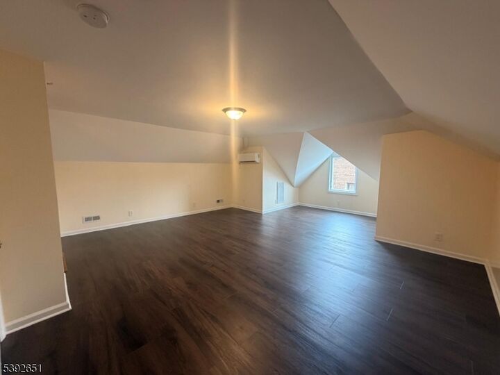 Property Photo:  154 Park Pl  NJ 07206 