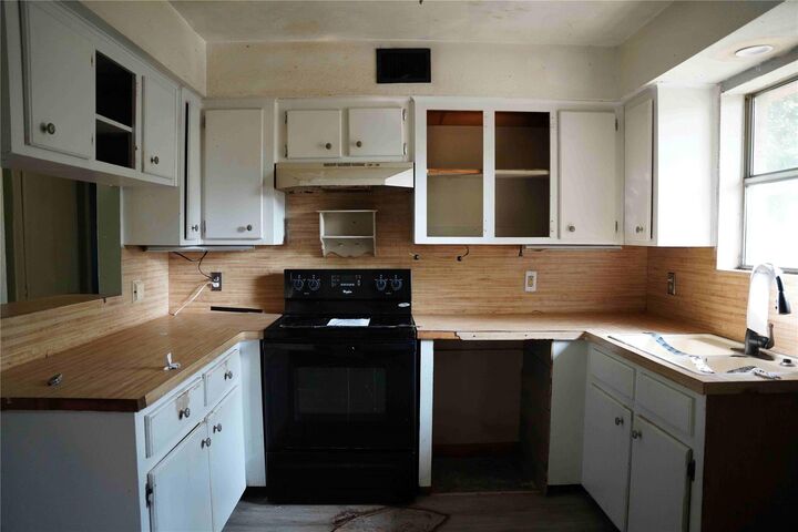 Property Photo:  111 Libby Circle  TX 77378 