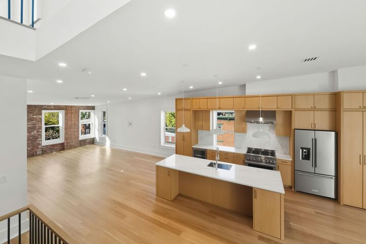 Property Photo:  647 Jersey Ave Ph  NJ 07302