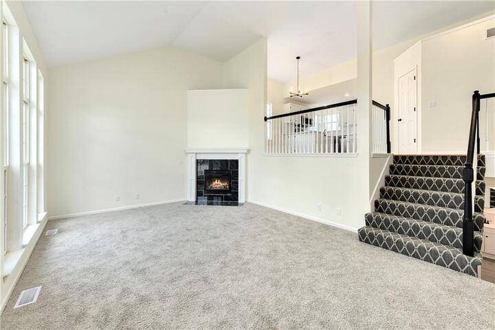 Property Photo:  605 E Willow Street  KS 66030