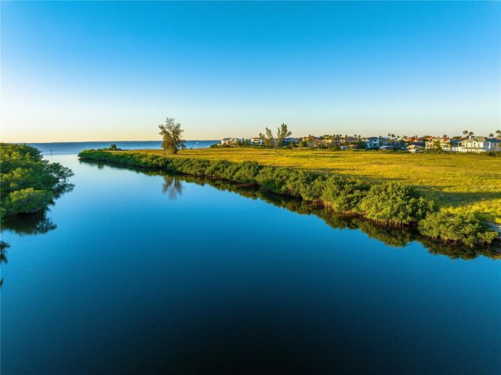 Property Photo: Lot 12 Hammock Bay FL 33572