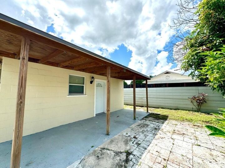 Property Photo:  1411 E 24th Avenue B  FL 33605 