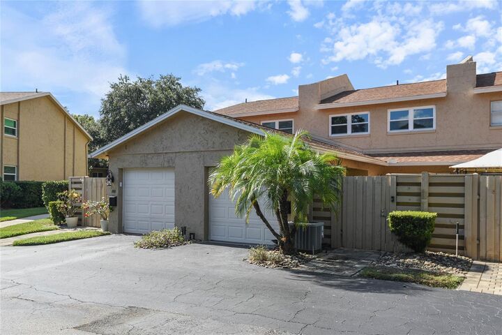 Property Photo:  1009 Grove St Unit #90 1009  FL 32751