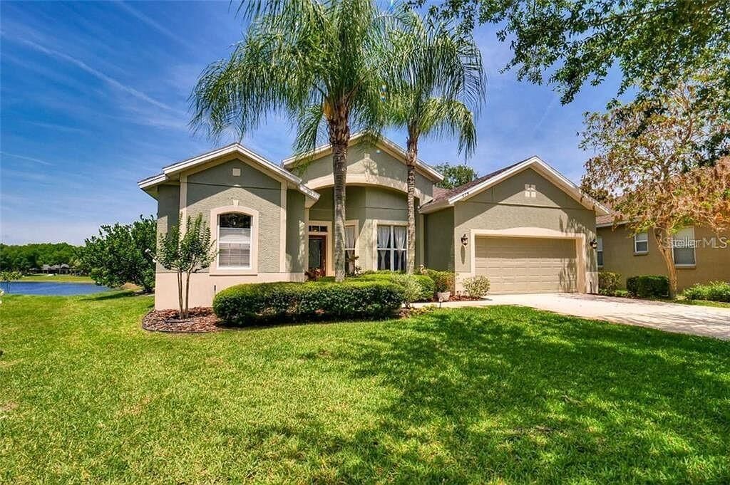 Property Photo:  914 Kersfield Circle  FL 32746