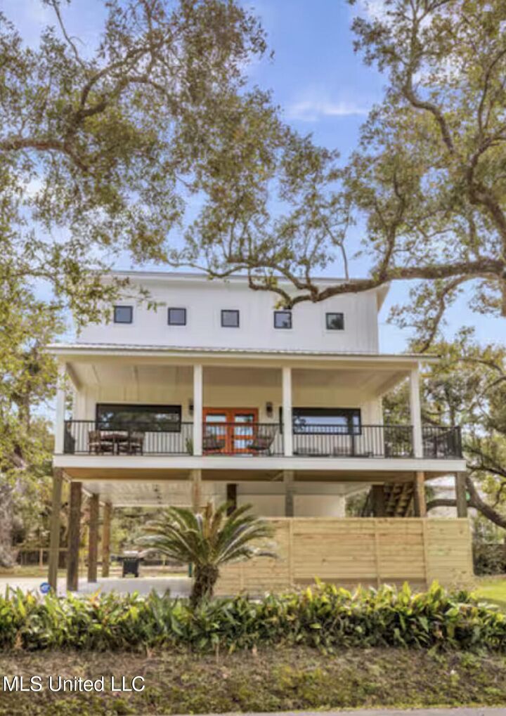 Property Photo: 218 Thomas Street MS 39520