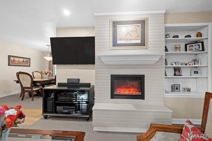 Property Photo:  671 Glen Crossing Road  IL 62034 
