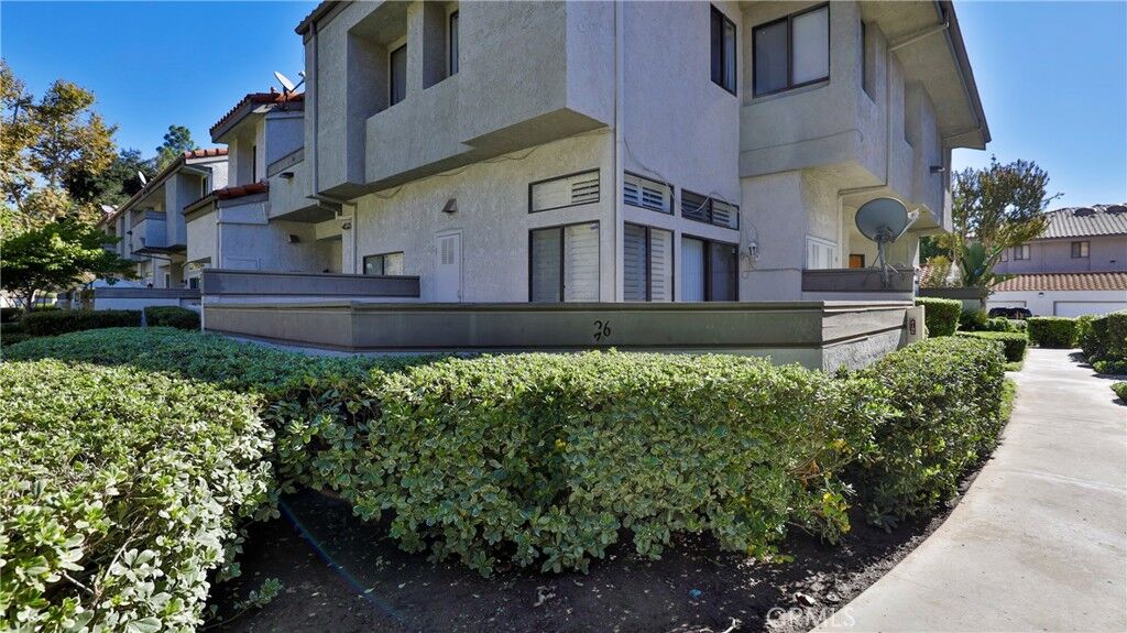 Property Photo: 26 Willowcrest CA 91766
