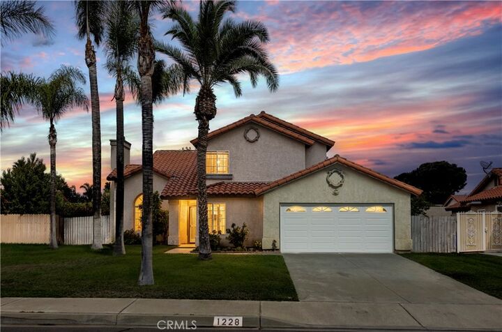 Property Photo:  1228 W Woodcrest Street  CA 92316