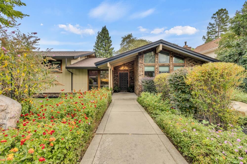 Property Photo:  3905 N Lakeshore Boulevard  CA 95650 