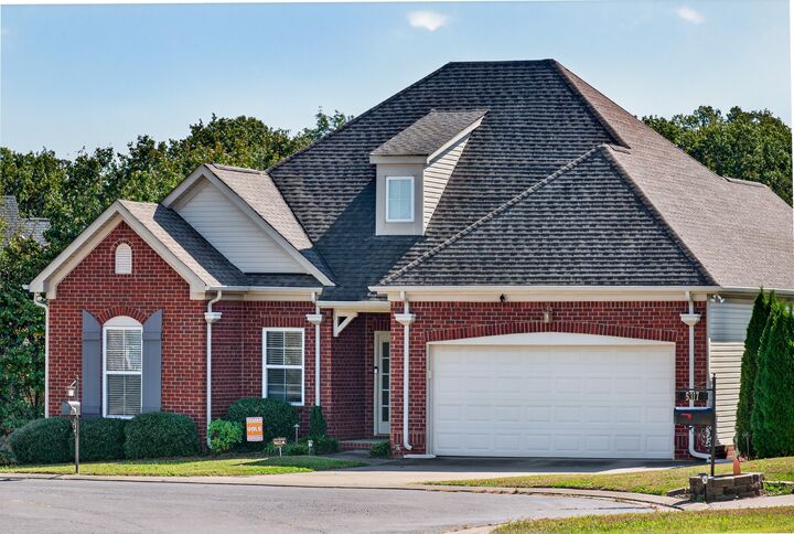 Property Photo: 5313 Eiffel Ct TN 37128