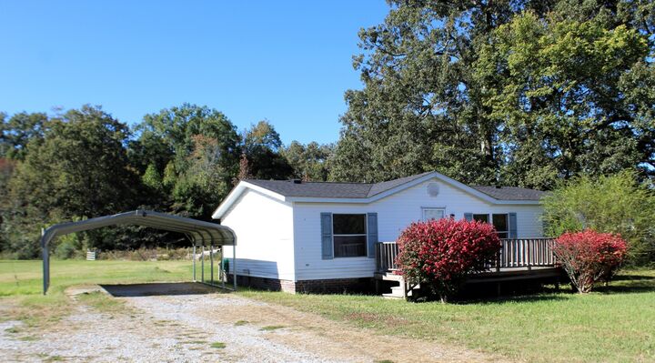 Property Photo:  5453 Awalt Rd  TN 37388