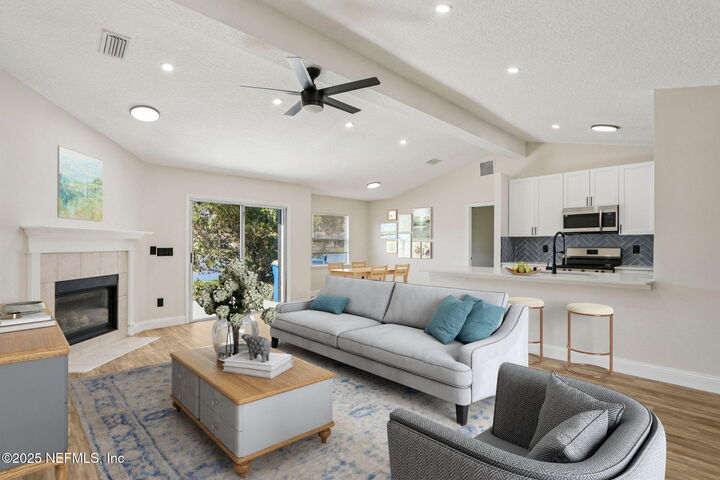 Property Photo:  3699 Juliet Leia Circle S  FL 32218