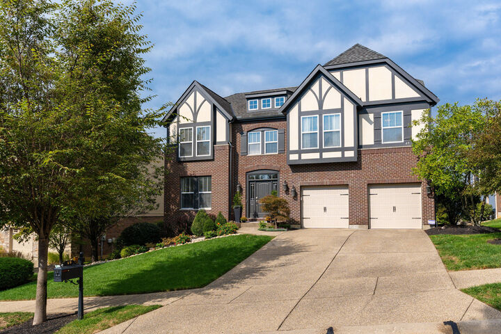 Property Photo:  49 Villagrande Boulevard  KY 41075