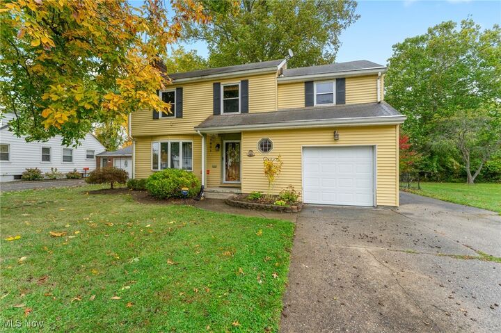 2827 S Schenley Avenue  Youngstown OH 44511 photo