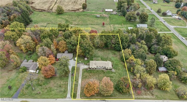 Property Photo:  14965 Seacrist Road  OH 44460