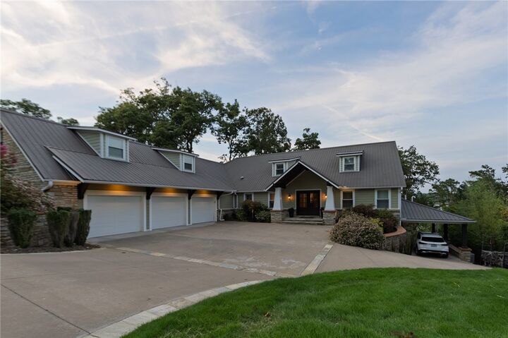 Property Photo:  10 Fitch Circle  AR 72756