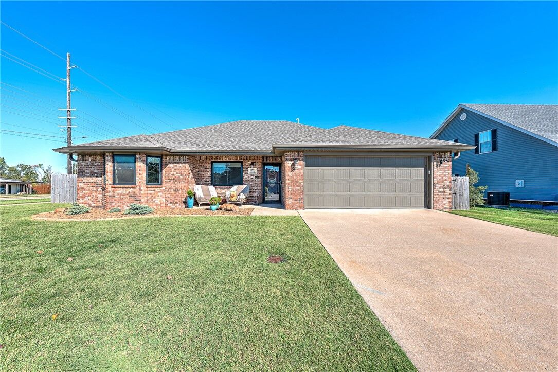 Property Photo: 1 Greenridge Lane AR 72712