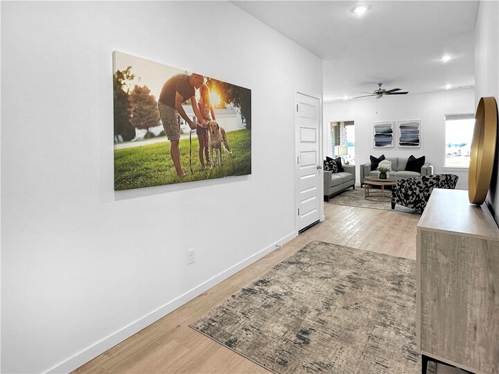 Property Photo:  426 W Taverner Xing  AR 72730 