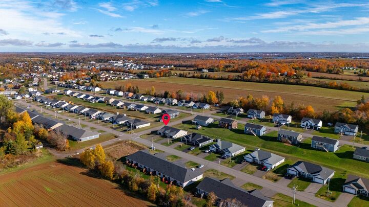 Property Photo:  66 Mill Pond Lane  PE C0A 1H4 