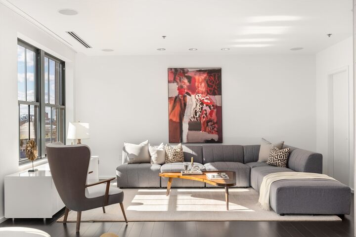 Property Photo:  9 W Broadway 618  MA 02127