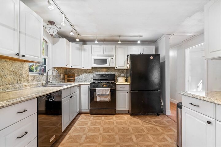 Property Photo:  3 West Parish Lane  MA 01860 