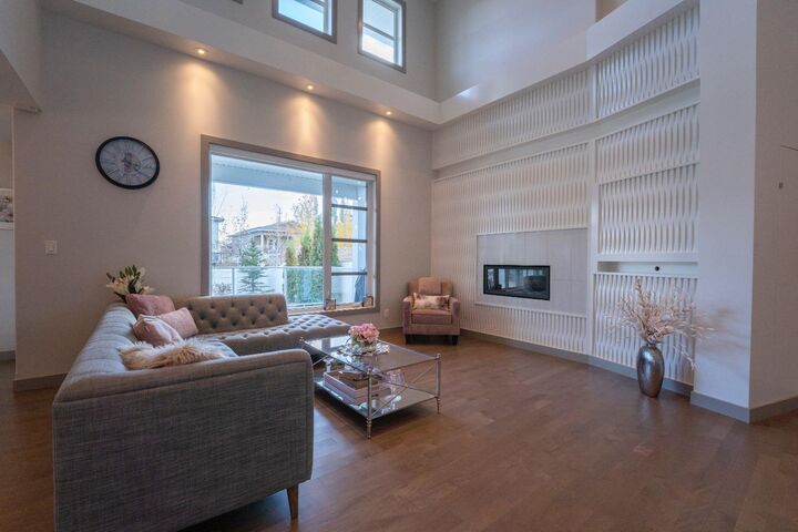 Property Photo:  17 Lazaro Close  AB T4R 0R6