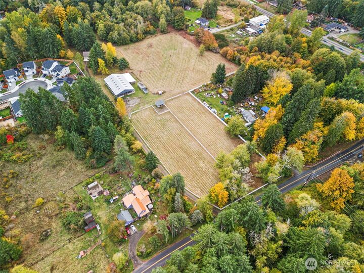 Property Photo:  4225  26th Avenue NE  WA 98516 