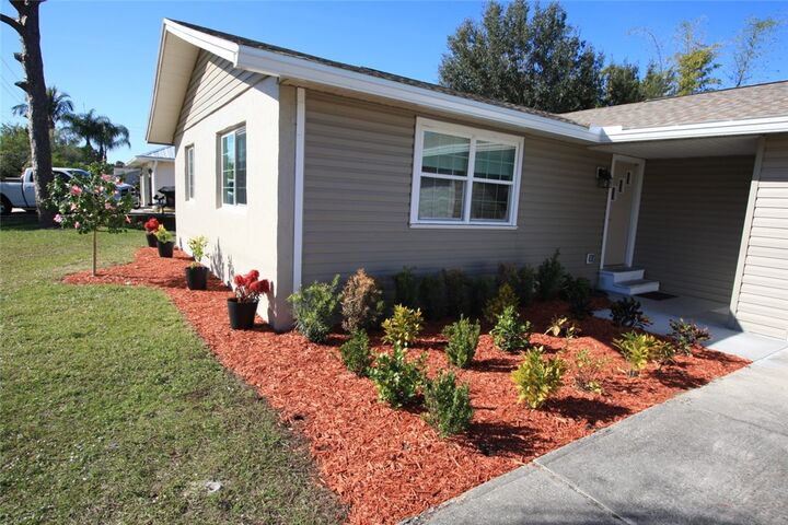 Property Photo: 572 Orange Avenue FL 32958