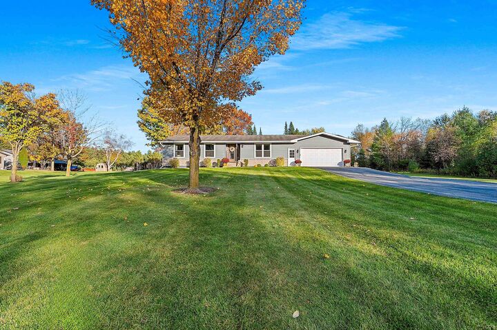 Property Photo: N2938 N 13th Road WI 54112-9542