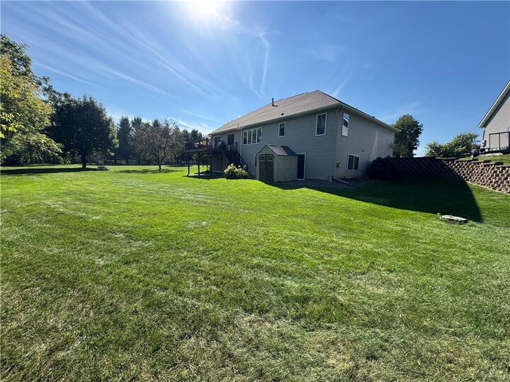 Property Photo: 1811 W Ridge Court WI 54703